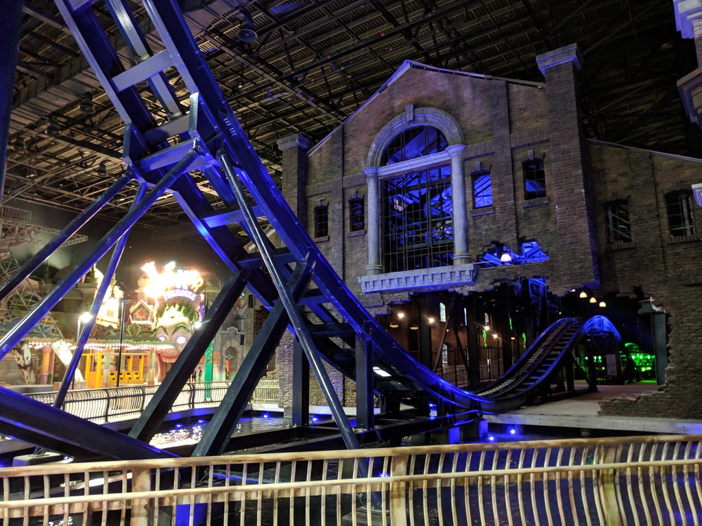 Warner Bros World